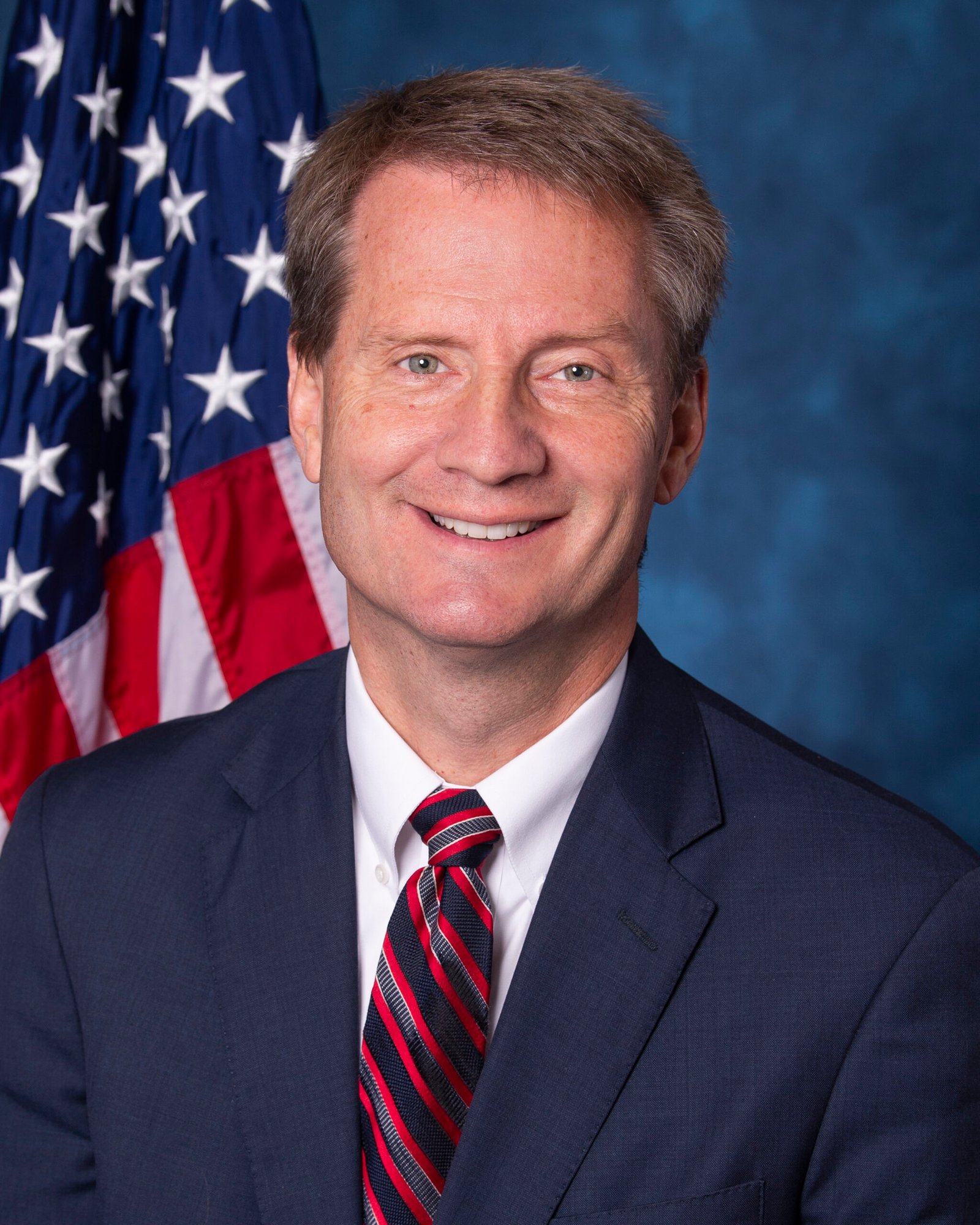 Official U.S. House portrait of Representative Tim Burchett of Tennessee.