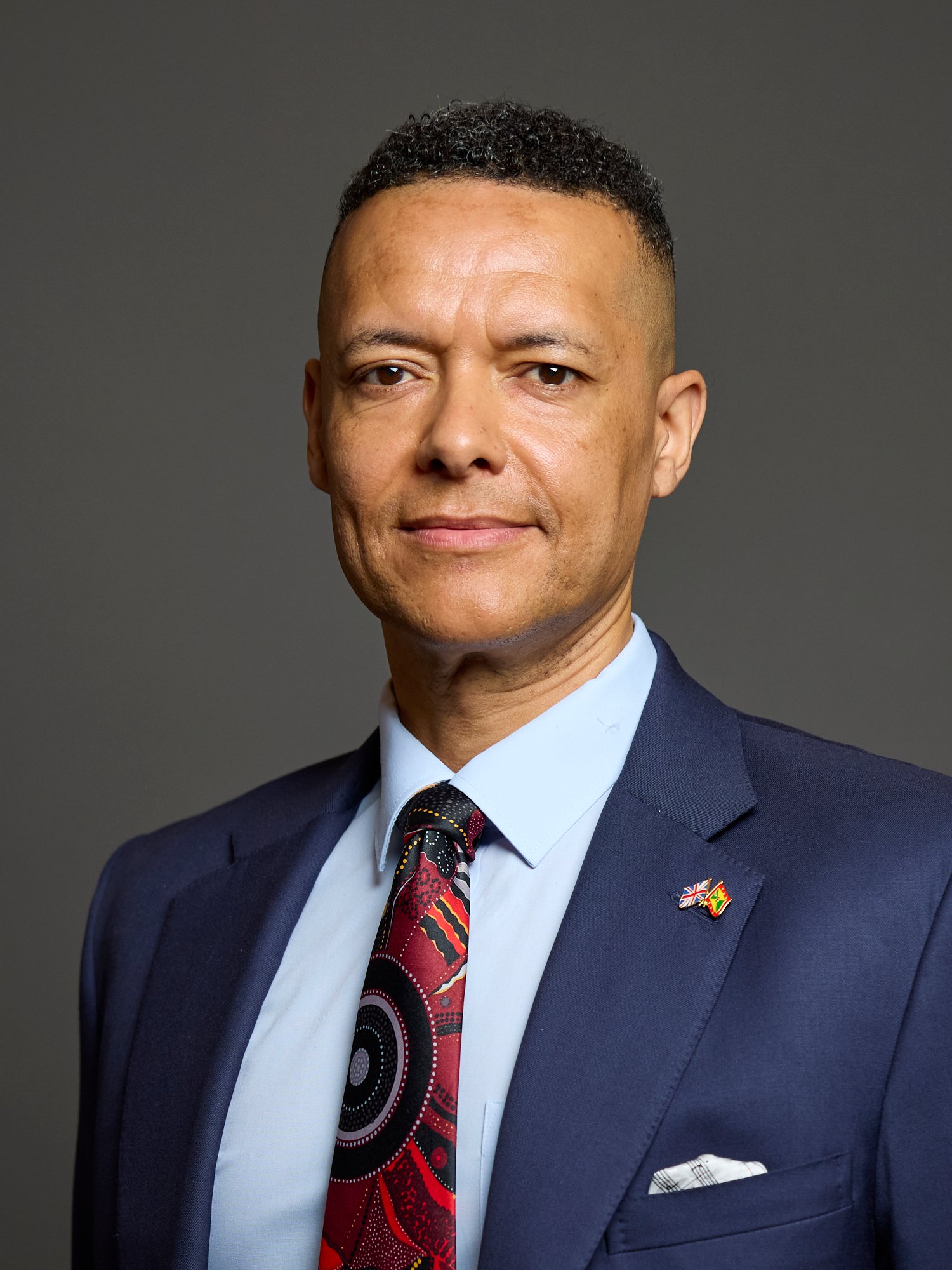 Official 2024 portrait of Labour MP Clive Lewis.